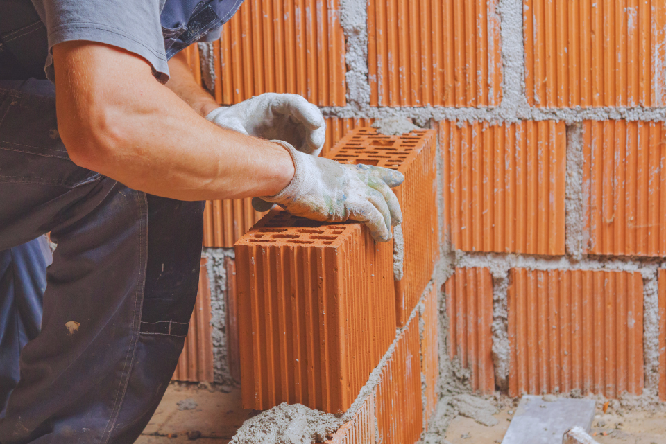 Pedreiro em São Conrado: Construção, Reforma e Acabamento